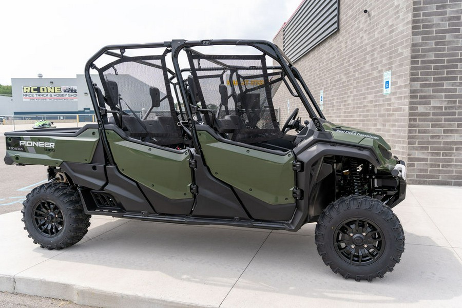 2023 Honda Pioneer 1000-6 Crew Deluxe