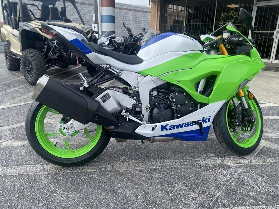 2024 Kawasaki Ninja® ZX™-6R 40th Anniversary Edition ABS