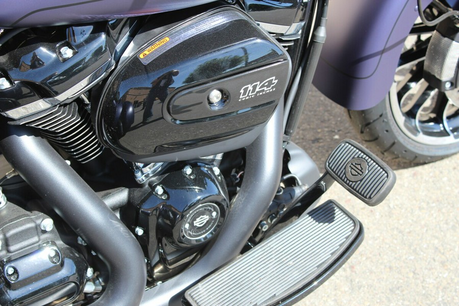 Harley-Davidson Road Glide 3 2025 FLTRT 84555229 PRPL ABYSS DNM W/ PINSTRIPE