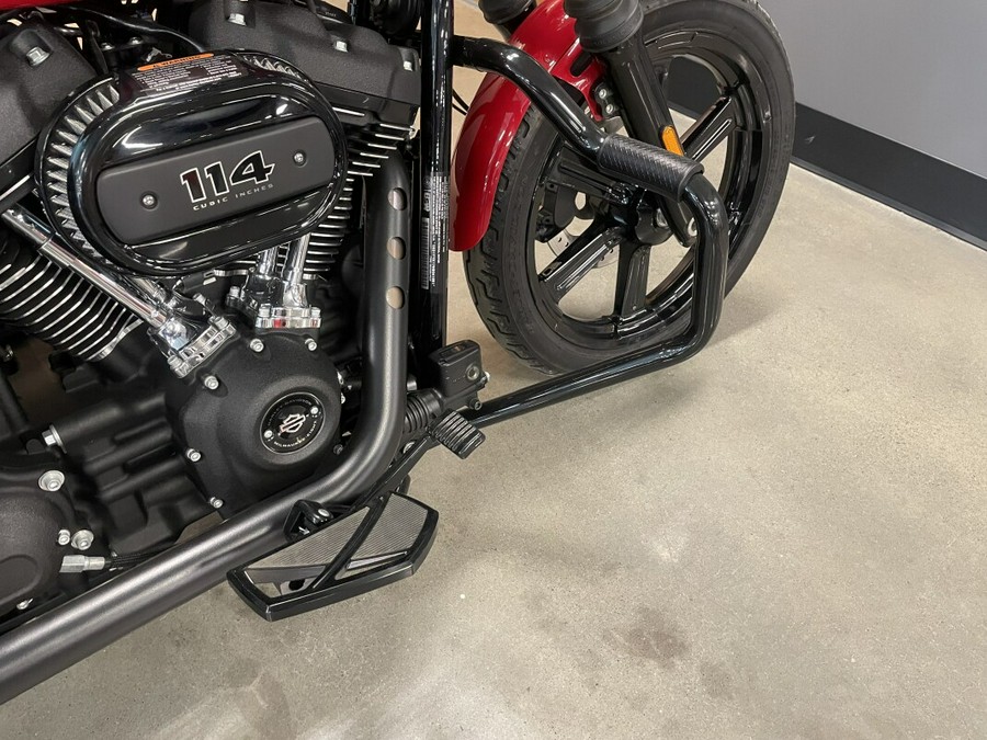2022 Harley-Davidson® Street Bob® 114 Redline Red