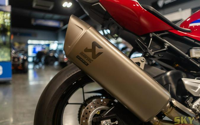 2025 Honda CBR1000RRR Fireblade SP