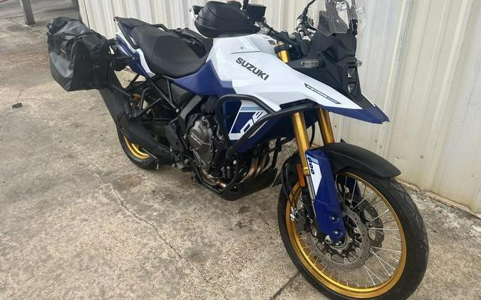 2024 Suzuki V-Strom 800DE CM4