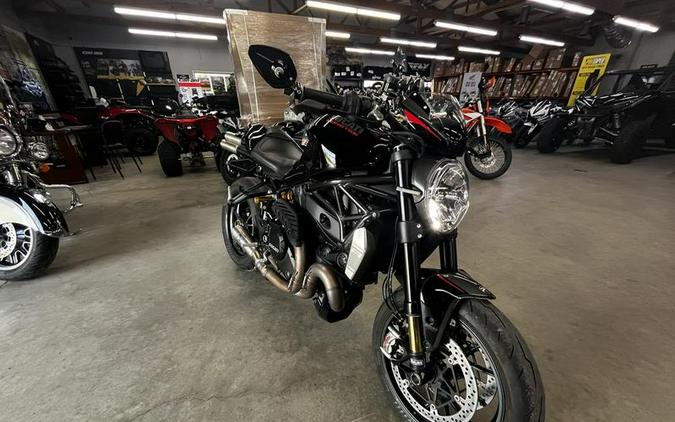 2016 Ducati M1200R