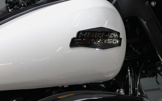 2024 Harley-Davidson® FLHX - Street Glide®