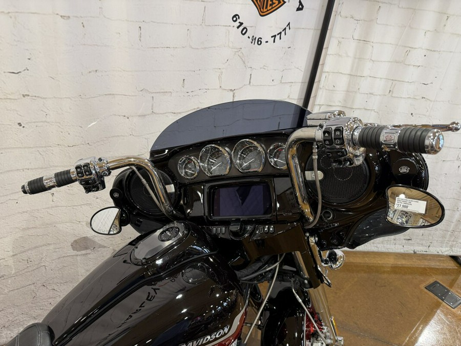 2021 Harley-Davidson CVO Street Glide FLHXSE Sunset Orng & Black