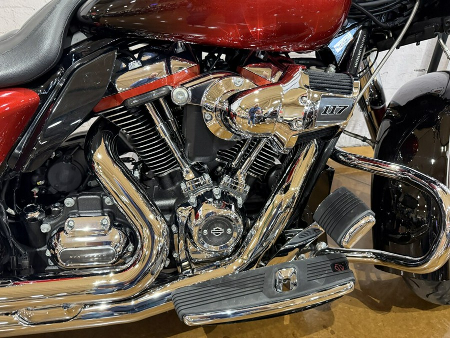 2021 Harley-Davidson CVO Street Glide FLHXSE Sunset Orng & Black