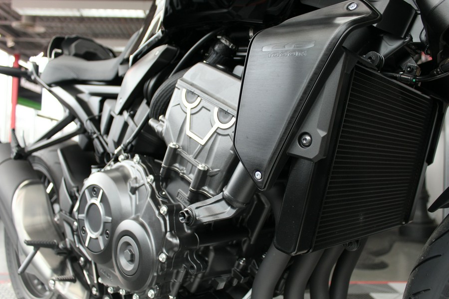 2024 Honda CB1000R Black Edition