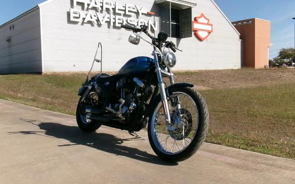 2005 Harley-Davidson® XL1200C - Sportster® Custom 1200