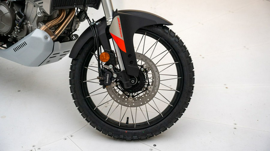 2025 Aprilia Tuareg 660