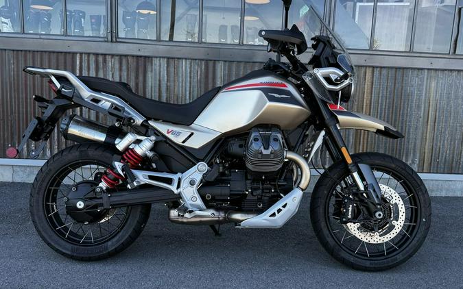 2025 Moto Guzzi V85 TT Travel