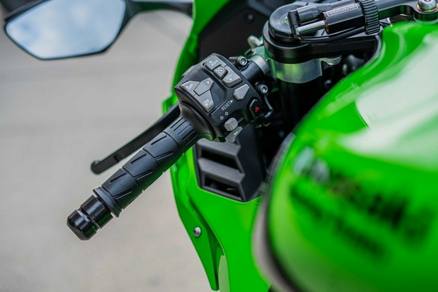 2025 Kawasaki Ninja ZX-10R KRT Edition