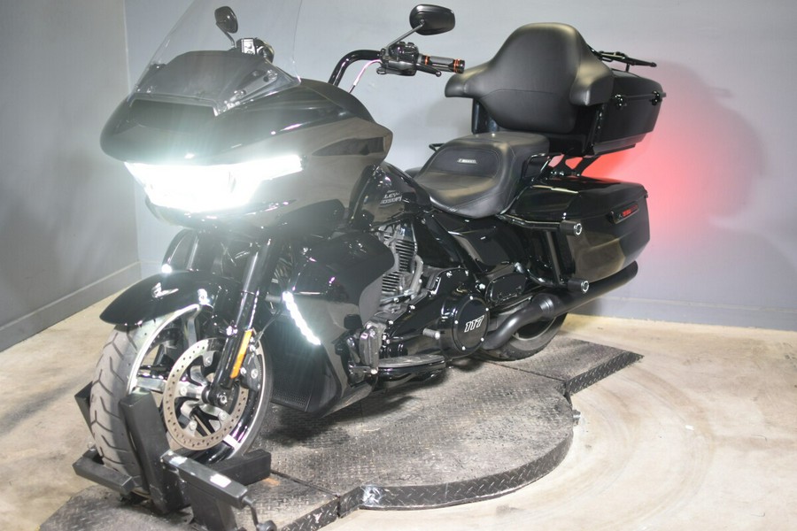 2024 Harley-Davidson Road Glide FLTRX