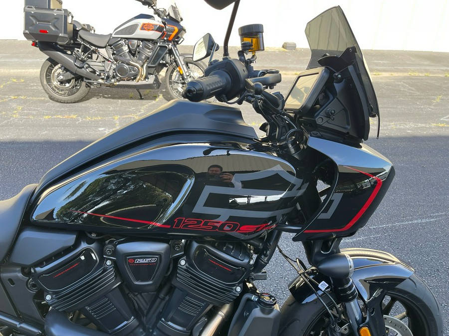 2026 Harley-Davidson Pan America® 1250 ST