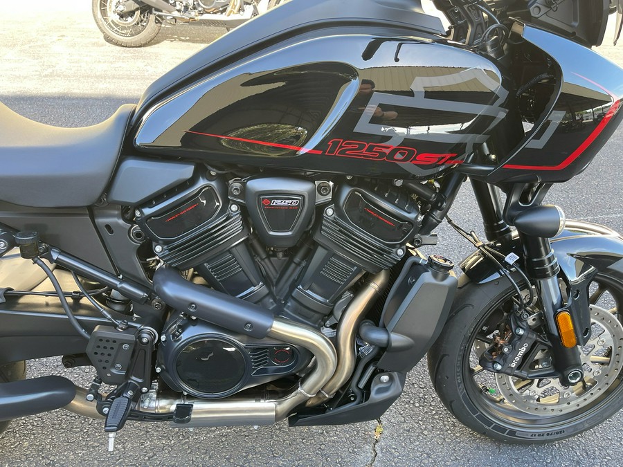 2026 Harley-Davidson Pan America® 1250 ST