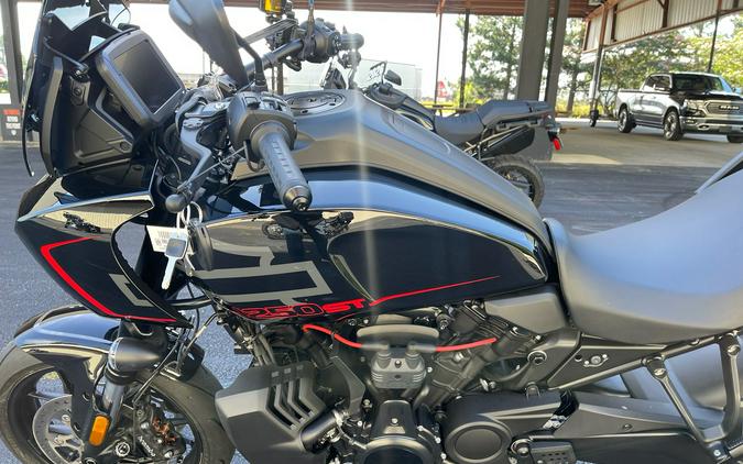 2026 Harley-Davidson Pan America® 1250 ST