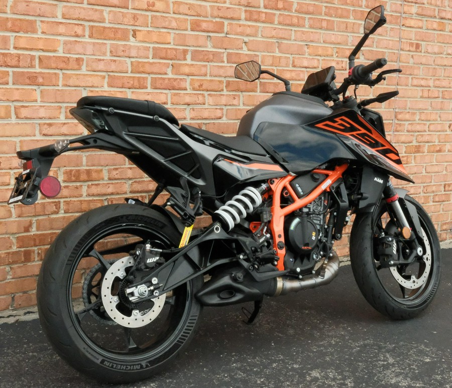 2026 KTM 390 Duke