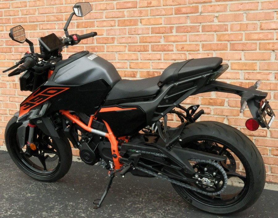 2026 KTM 390 Duke