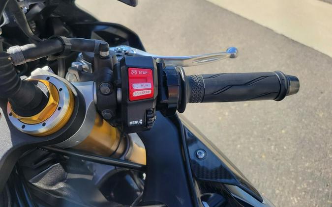 2015 Yamaha YZF-R1M