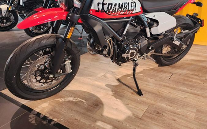2023 Ducati Scrambler Urban Motard
