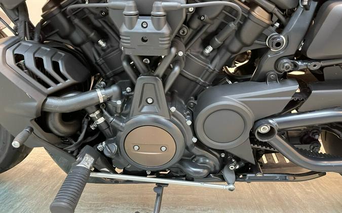 2022 Harley-Davidson Sportster S Vivid Black RH1250S