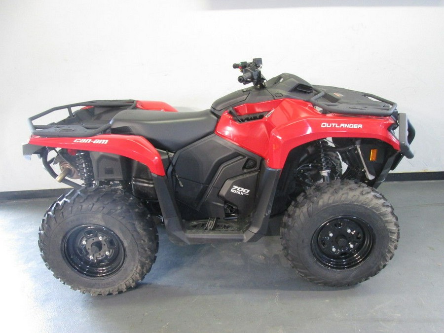 2024 Can-Am® Outlander DPS 700