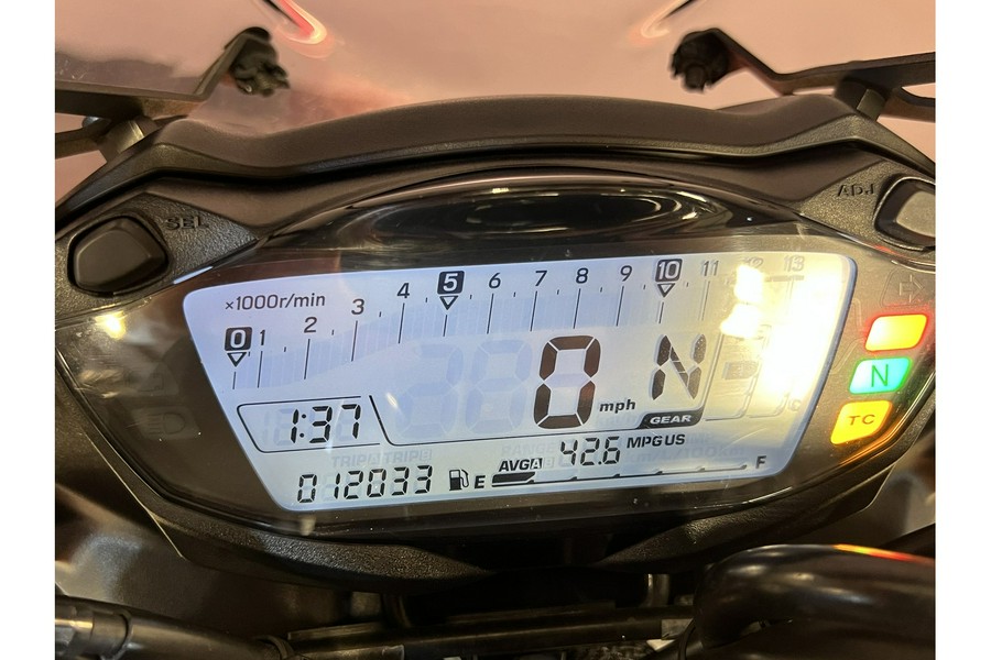 2018 Suzuki GSX-S750L8