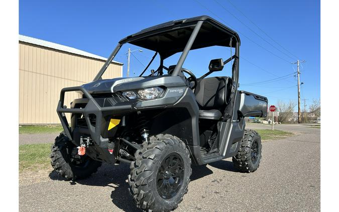 2024 Can-Am SSV DEF XT 64 HD10 GY 24 XT HD10