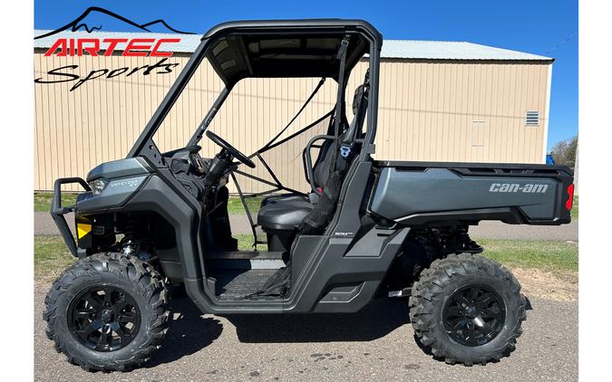 2024 Can-Am SSV DEF XT 64 HD10 GY 24 XT HD10