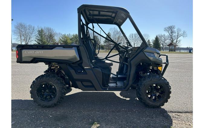 2024 Can-Am SSV DEF XT 64 HD10 GY 24 XT HD10