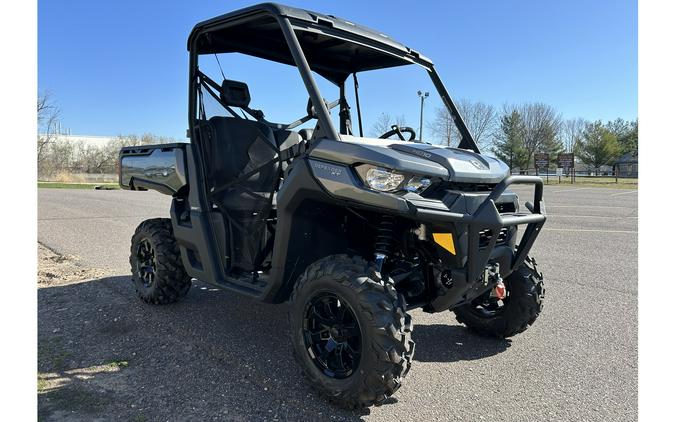 2024 Can-Am SSV DEF XT 64 HD10 GY 24 XT HD10