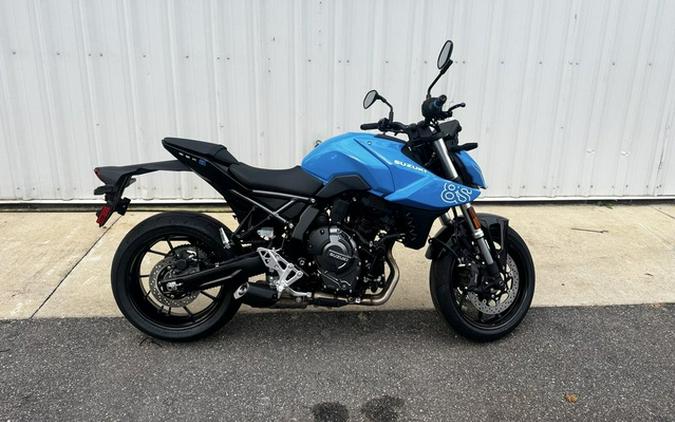 2025 Suzuki GSX-8S