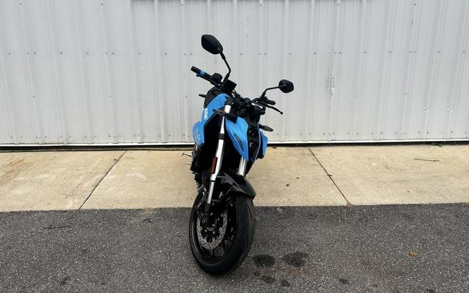 2025 Suzuki GSX-8S
