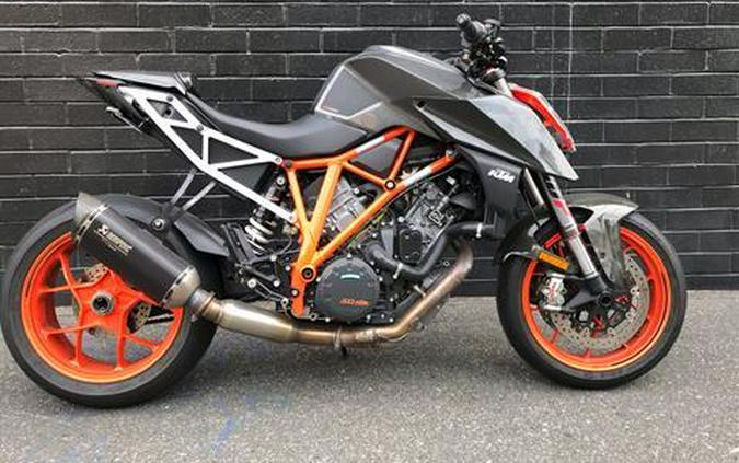 2017 KTM 1290 Super Duke R