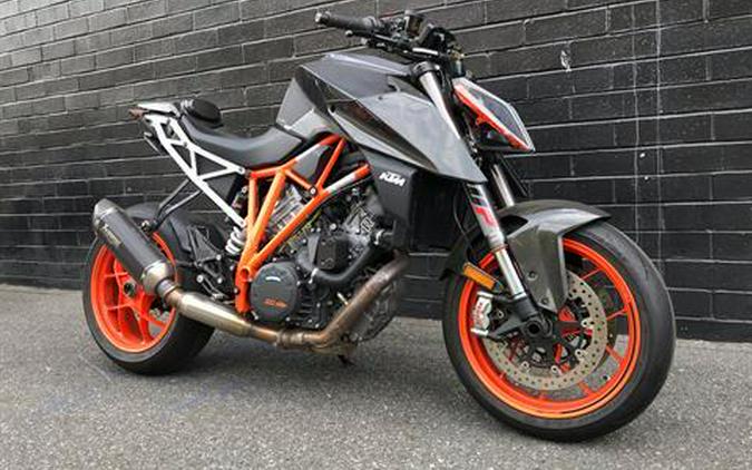 2017 KTM 1290 Super Duke R