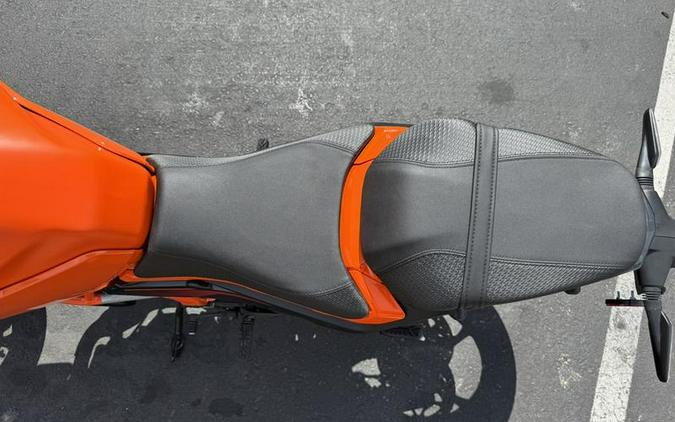 2025 KTM 390 Duke