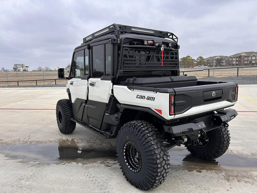 2026 Can-Am® Defender MAX Limited HD11