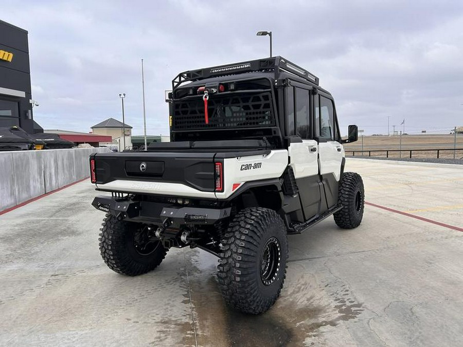 2026 Can-Am® Defender MAX Limited HD11