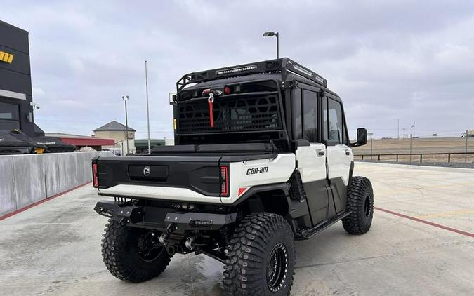 2026 Can-Am® Defender MAX Limited HD11