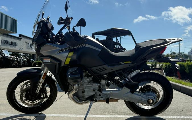 2025 Moto Guzzi Stelvio
