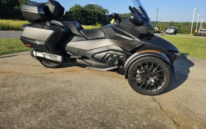 2027 Can-Am Spyder RT Limited