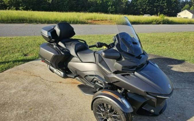 2027 Can-Am Spyder RT Limited