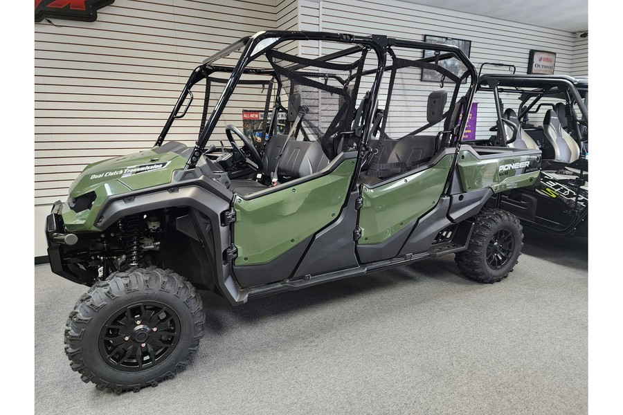 2023 Honda PIONEER 1000-6 DLX C