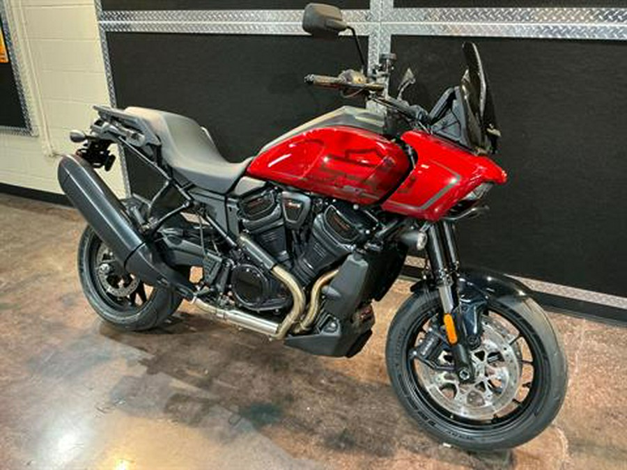 2025 Harley-Davidson Pan America® 1250 ST