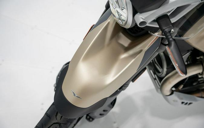 2025 Moto Guzzi V85 TT Travel