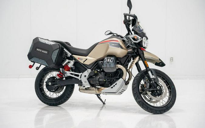 2025 Moto Guzzi V85 TT Travel