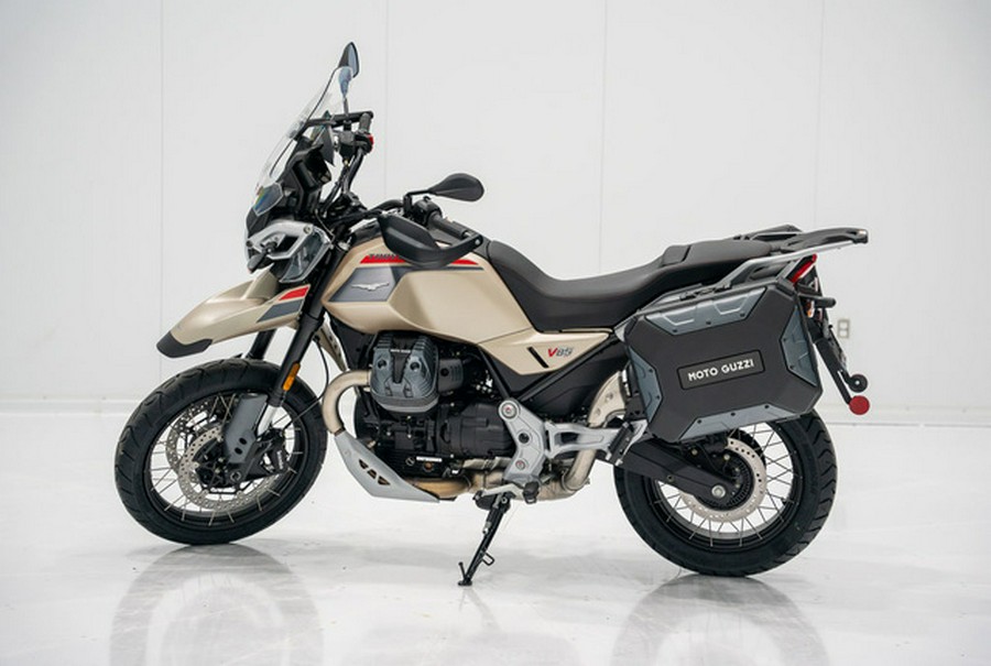 2025 Moto Guzzi V85 TT Travel