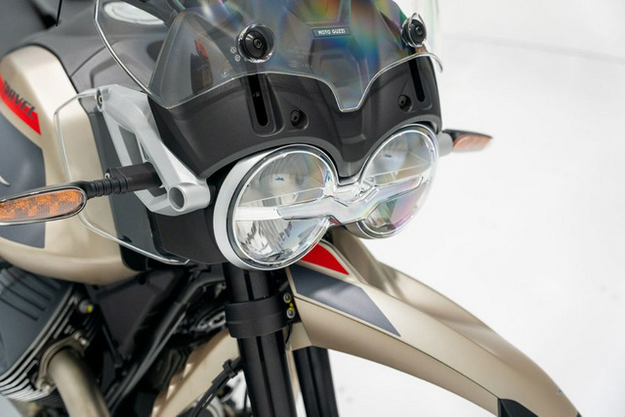 2025 Moto Guzzi V85 TT Travel