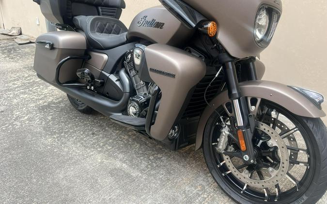 2025 Indian Motorcycle ROADMASTER POWERPLUS DRKHORSE112RA