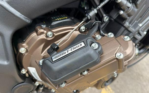 2026 Honda CB650R E-Clutch