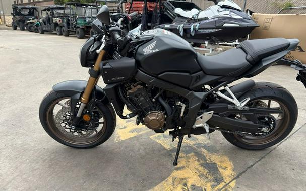 2026 Honda CB650R E-Clutch